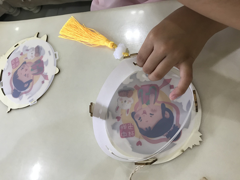 林语彤 泮野中心小学 喜迎中秋 (1).jpg